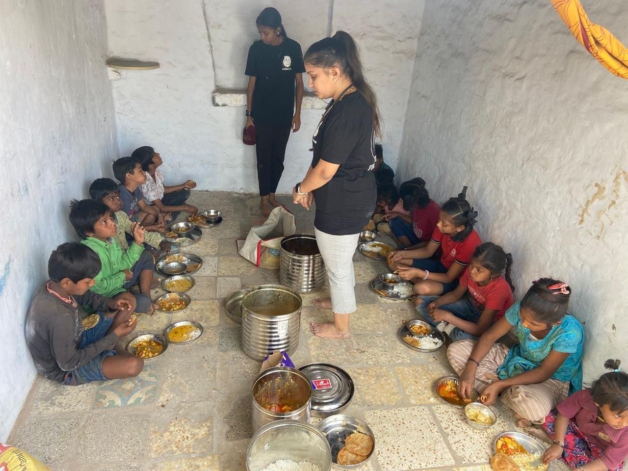 Evening meal service — Hunger Relief