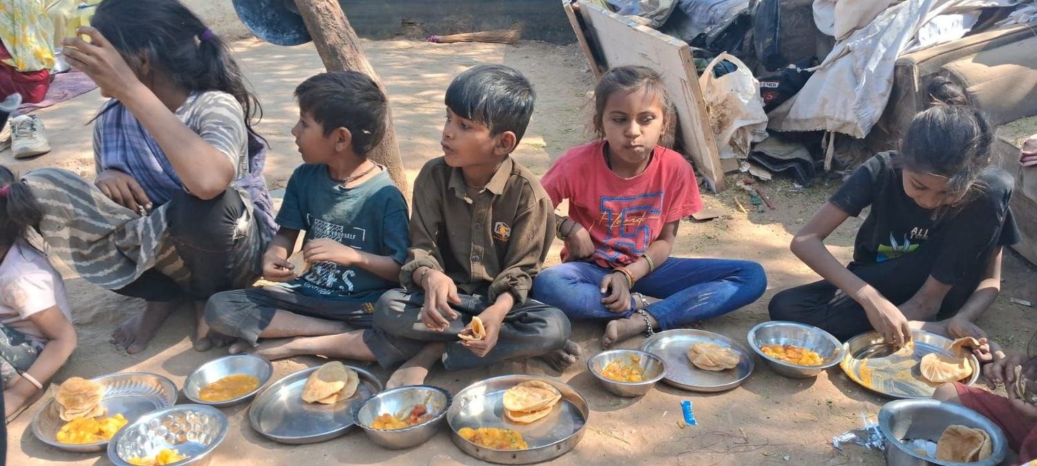 Evening meal service — Hunger Relief