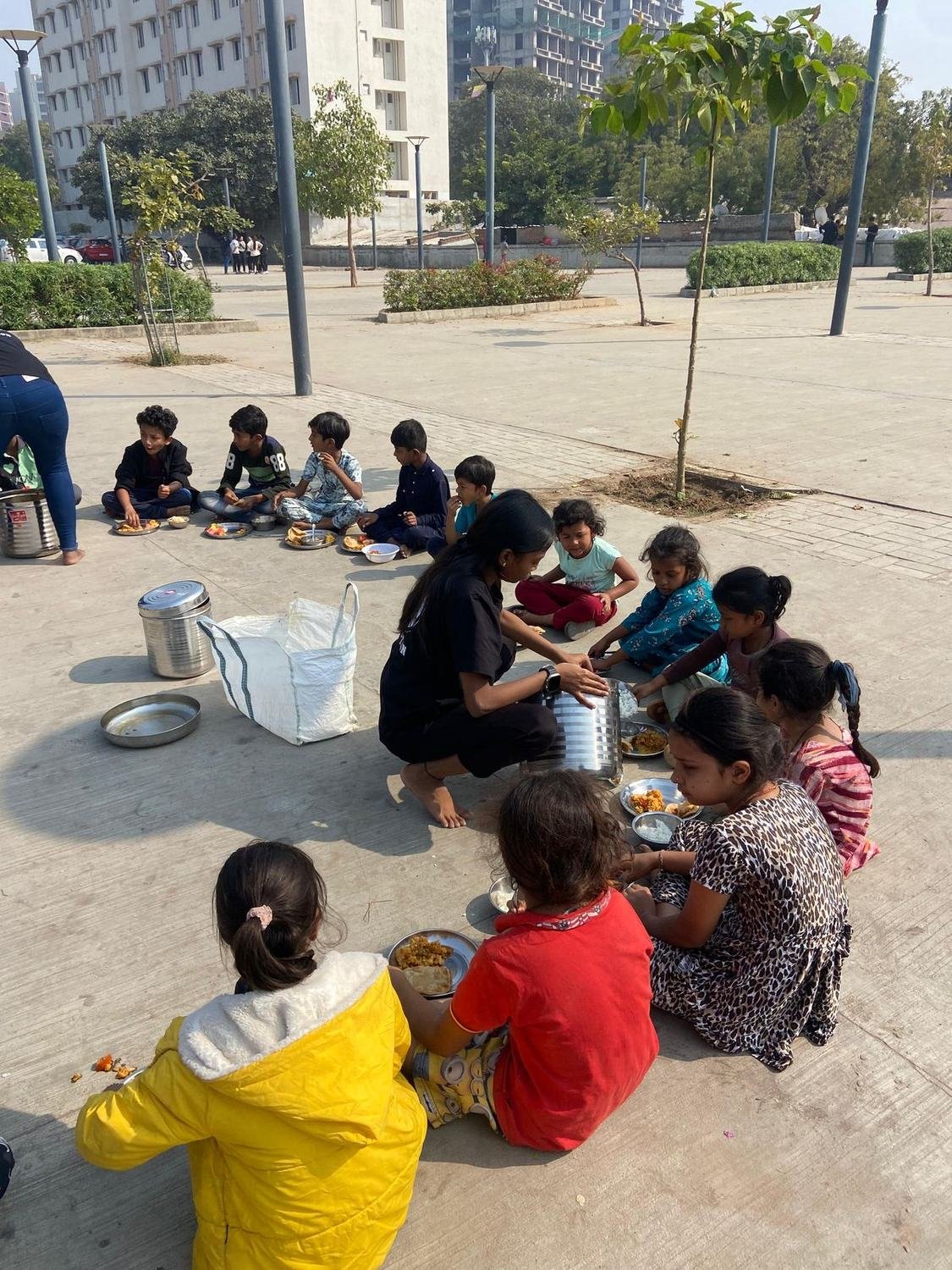 Evening meal service — Hunger Relief