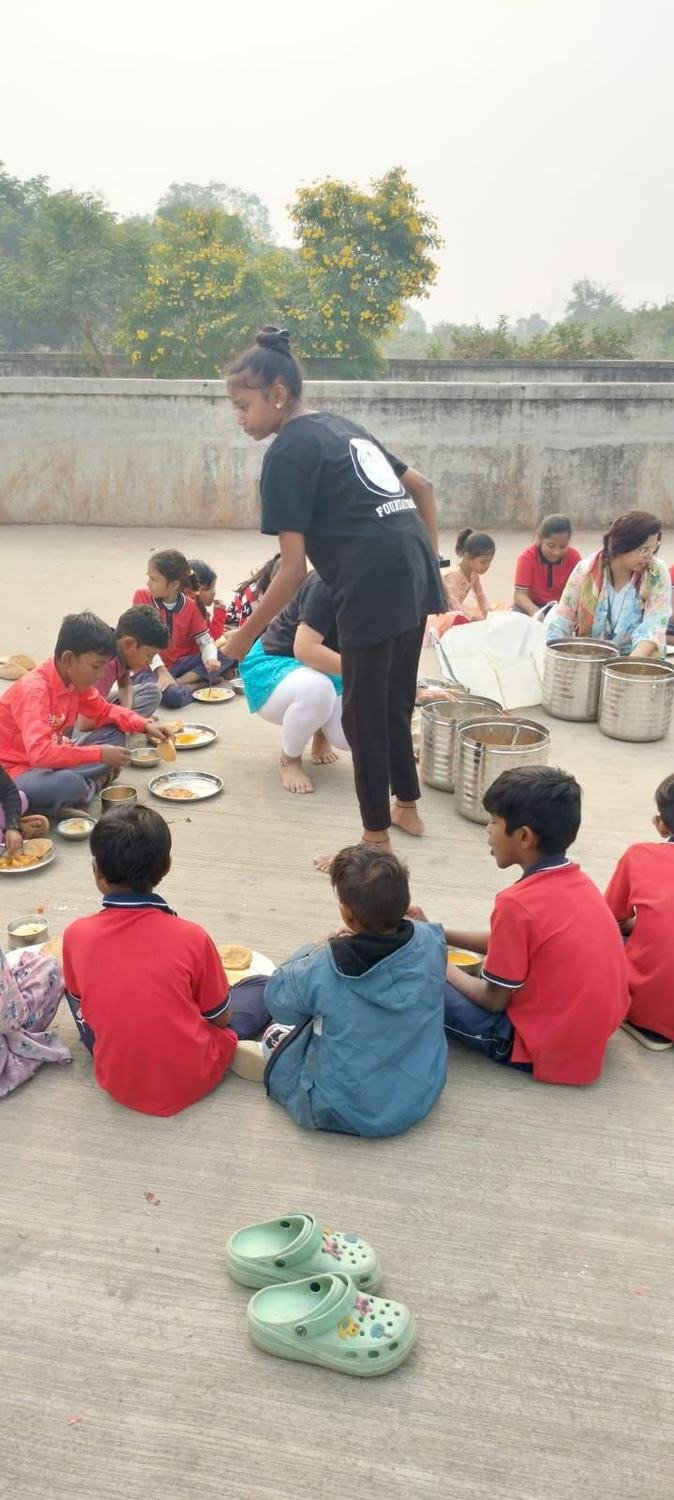 Evening meal service — Hunger Relief